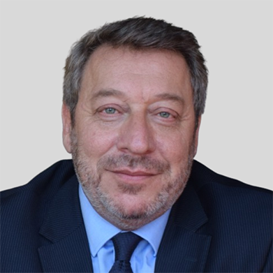 Dr. Alfredo Cabrera