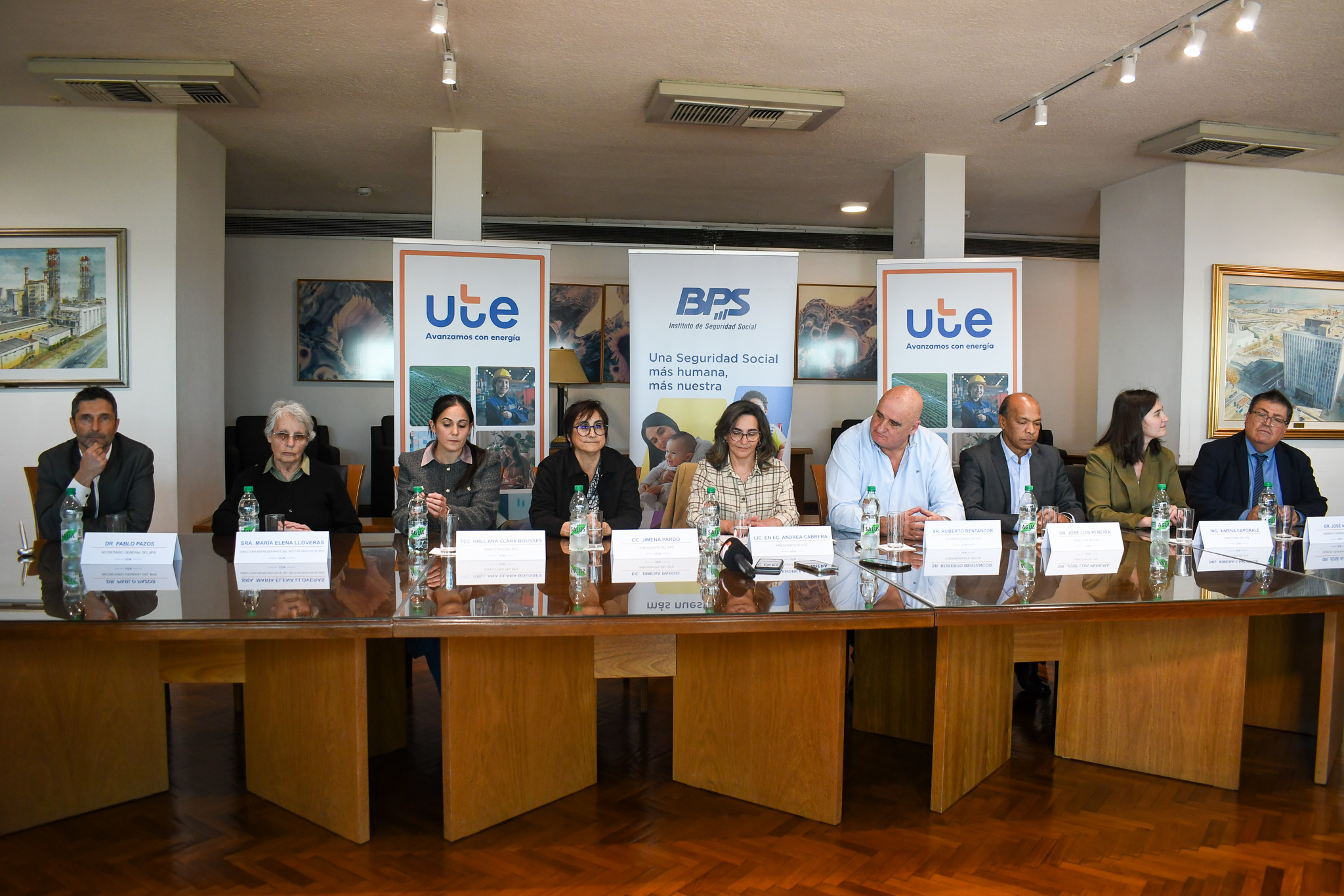 1. Firma de convenio BPS UTE